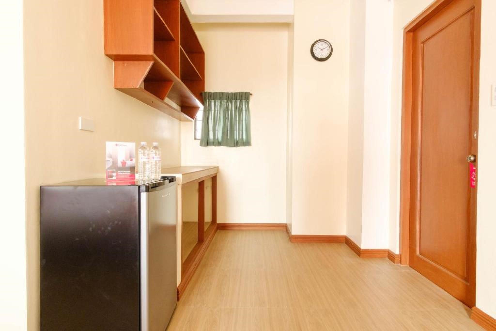 Reddoorz Plus Near Johnson And Johnson Paranaque Paranaque City Екстериор снимка